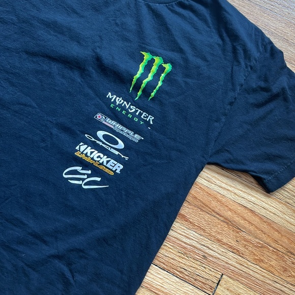 Vintage Y2K Monster Energy T-Shirt / Unleashed Thrilla / Large - Picture 2 of 5